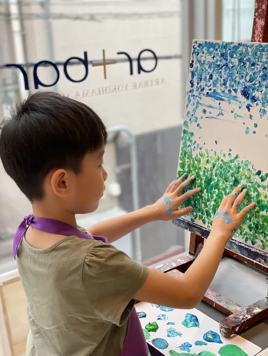 Kids: Tokyo Tower Fingerpaint 2