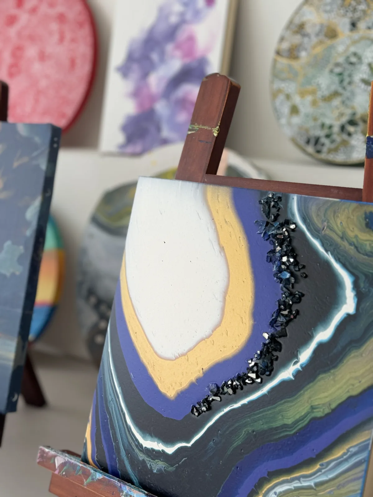 GEODE Paint Pouring Fluid Art 2